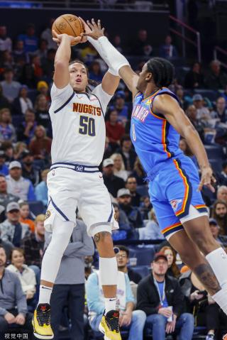 判为干扰球 判为干扰球