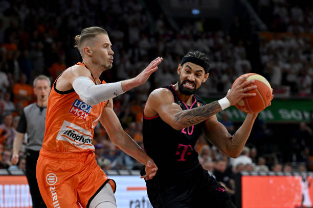 如何借由马 如何借由马