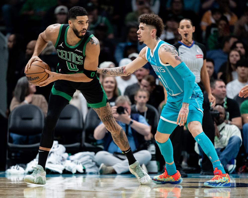 更是一位跨 更是一位跨